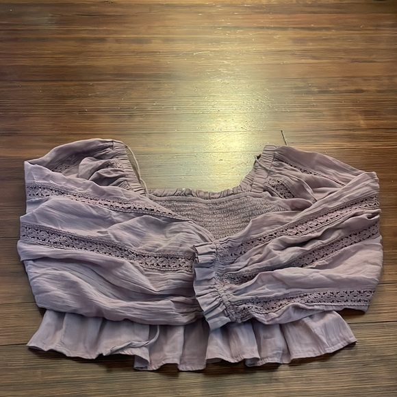 American Eagle light Purple long sleeve - Picture 3 of 4